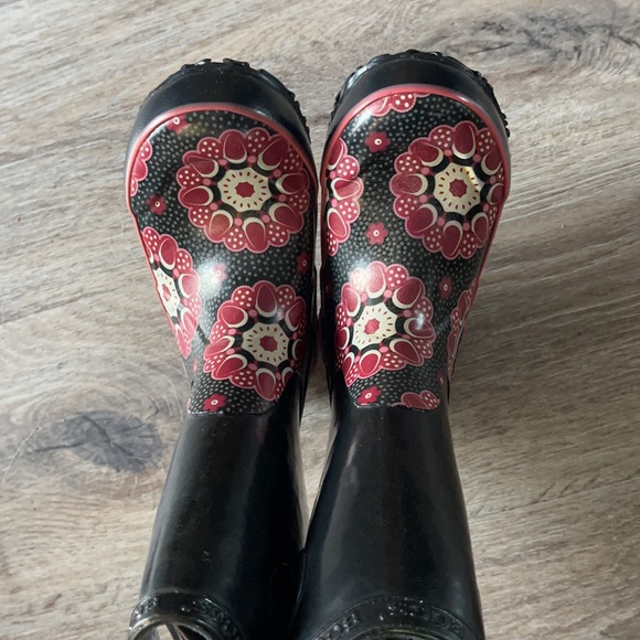 NWOT Bogs for Kids Rain-boots Size 10 - Picture 3 of 11